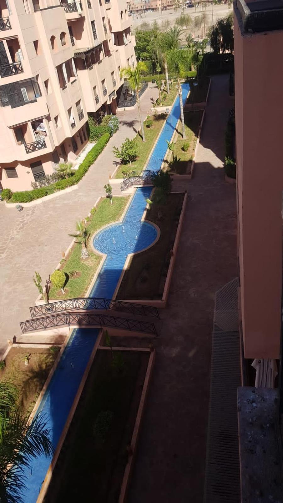 Appartement Un Moderne Chic Vue Sur Piscine Marrakesh